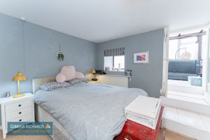 Bedroom- click for photo gallery